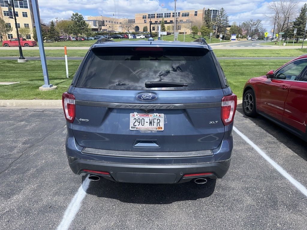 2019 Blue Metallic Ford Explorer XLT 4X4 SUV