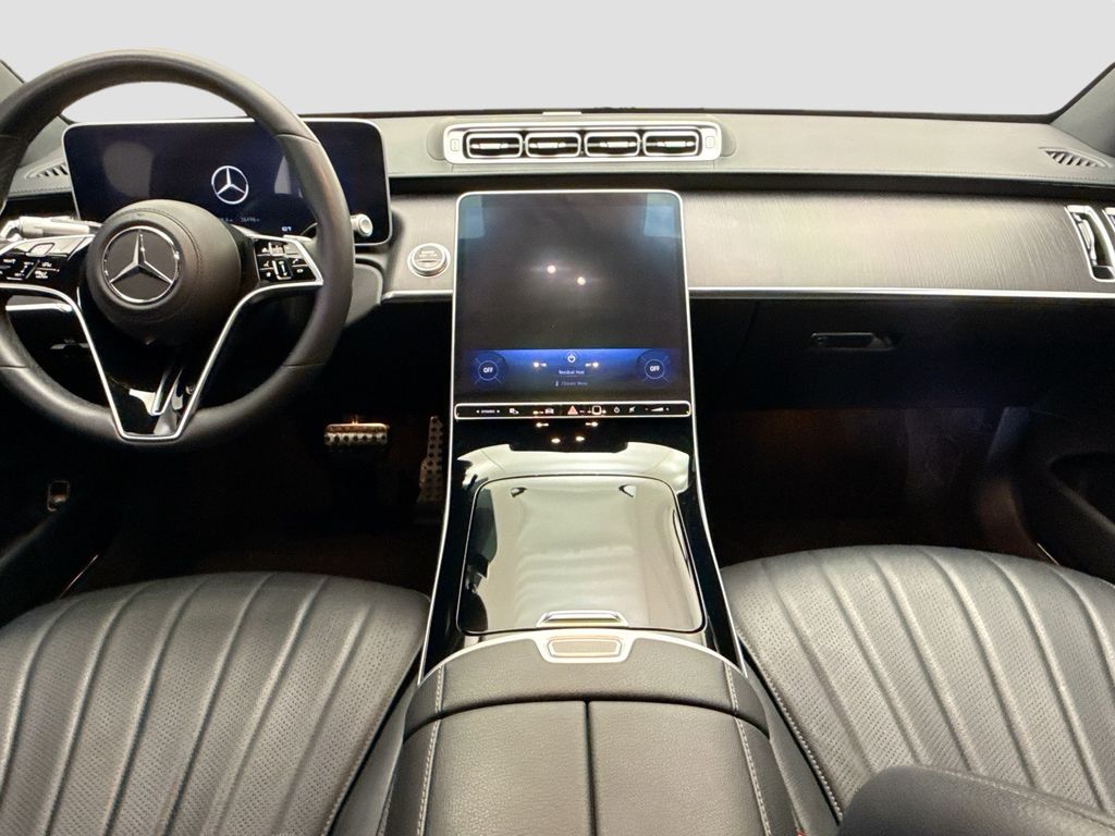 Thumbnail: 2023 Mercedes-Benz S-Class - 13