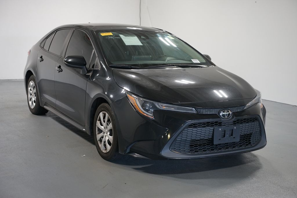 Thumbnail: 2021 Toyota Corolla - 3