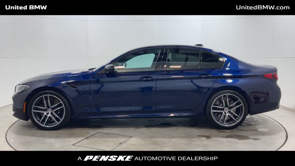Thumbnail: 2023 BMW M5 - 5