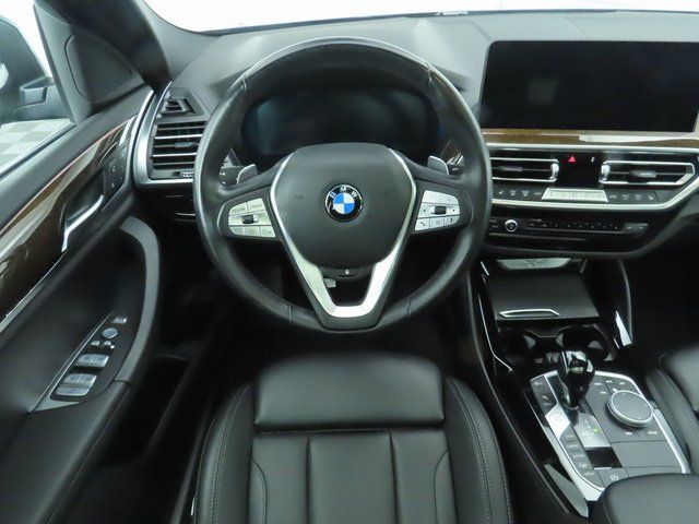 2022 BMW X4 xDrive30i 10