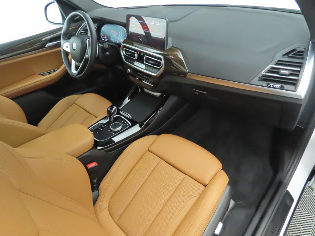 Thumbnail: 2023 BMW X3 - 18