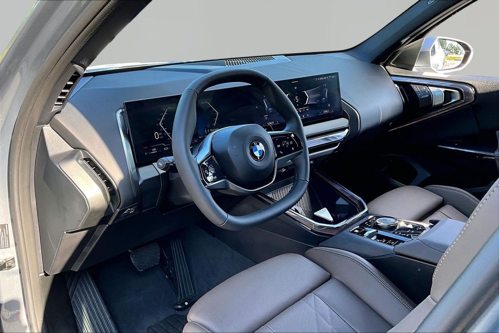 2026 BMW X3 30 - Photo 12