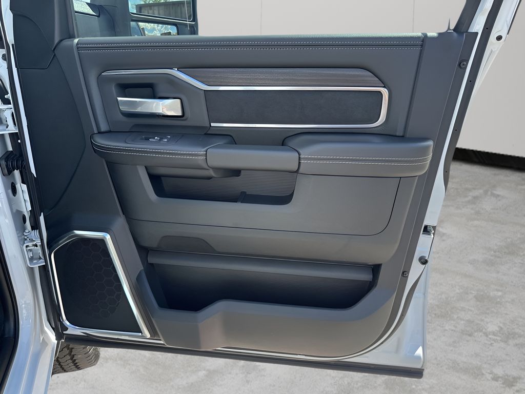 New Car 2025 Ram 2500  Laramie For Sale Under $80,000 In Austin, Texas