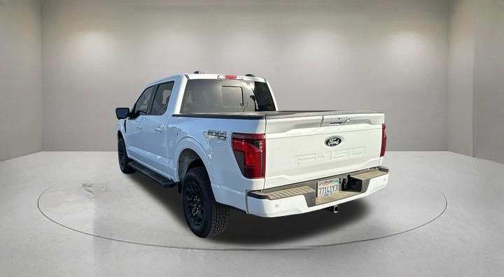 View vehicle photo 4