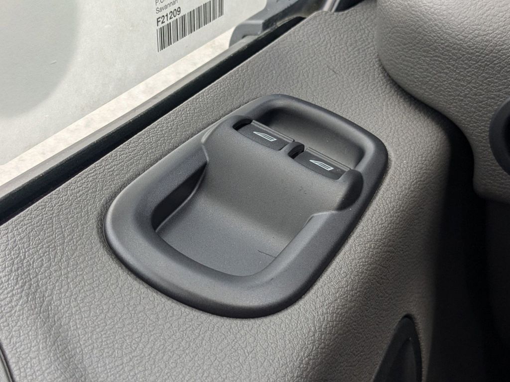 2025 Ford Transit-250 Cargo Van 