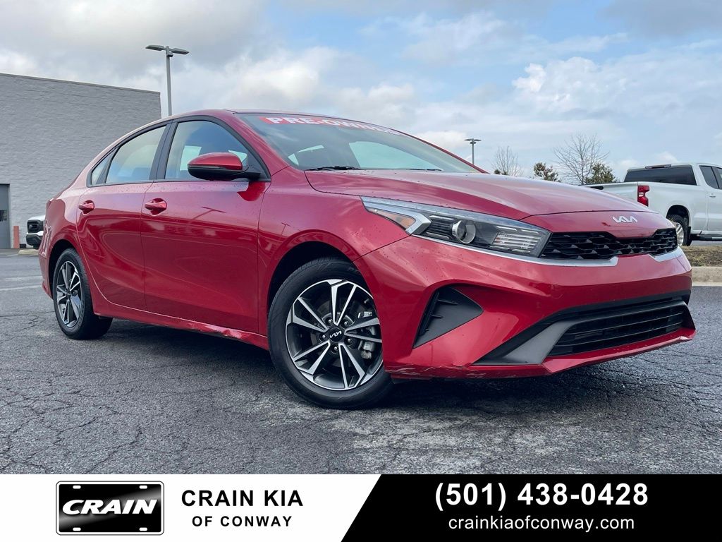 2024 Kia Forte LXS FWD