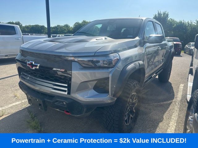 Sterling Gray Metallic 2025 Chevrolet Colorado Pickup Truck Four-Wheel Drive 8-Speed Automatic