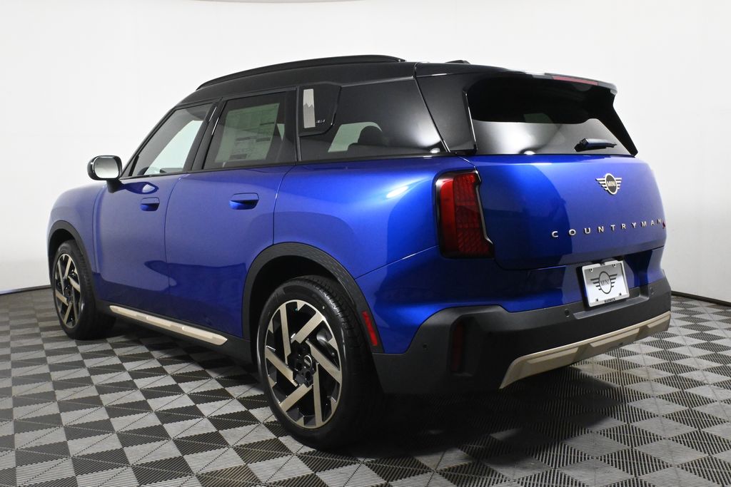 2025 MINI Cooper Countryman Base 5