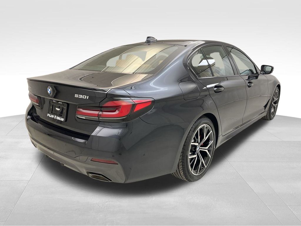 2023 Bmw 530i xDrive photo 2
