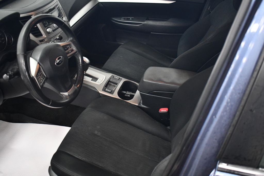 Thumbnail: 2013 Subaru Legacy - 6