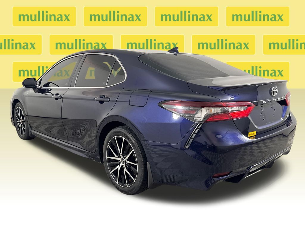 Certified Used 2022  Toyota SE image 11