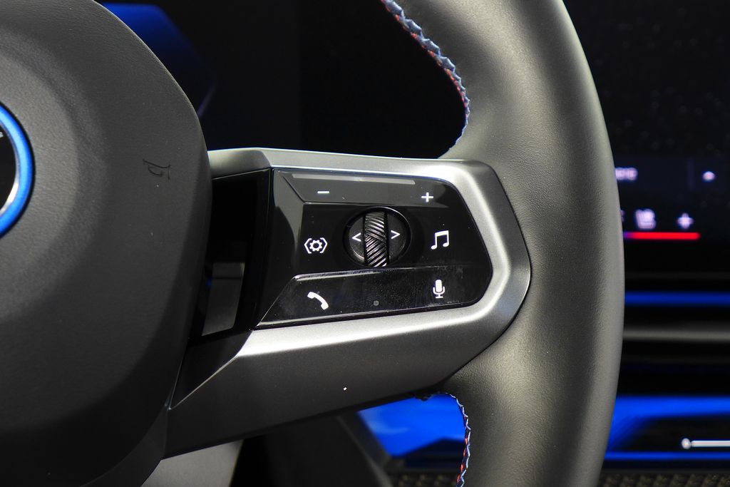 Thumbnail: 2024 BMW i5 - 29