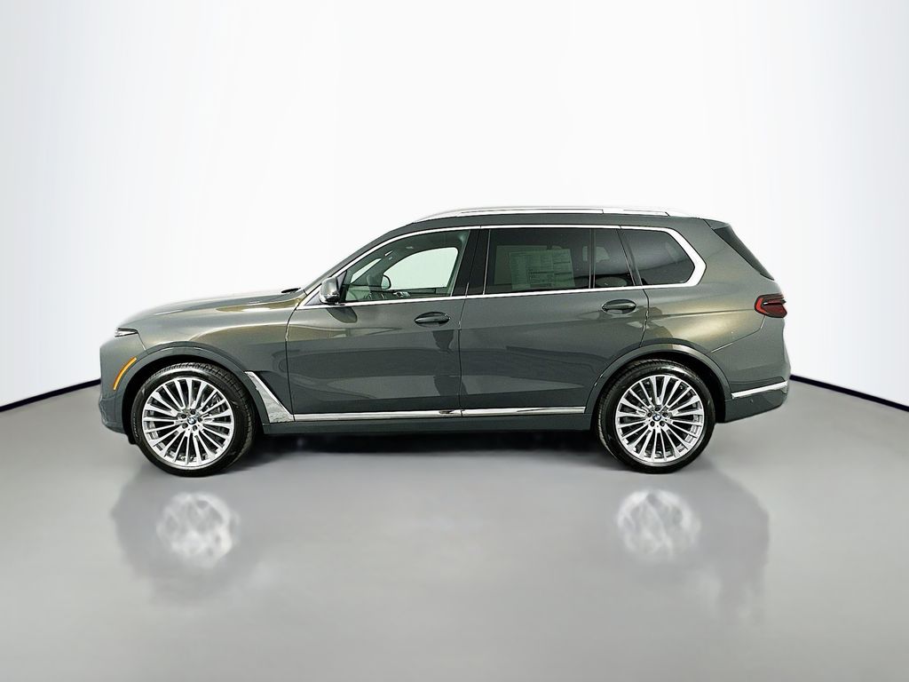 Thumbnail: 2026 BMW X7 - 8