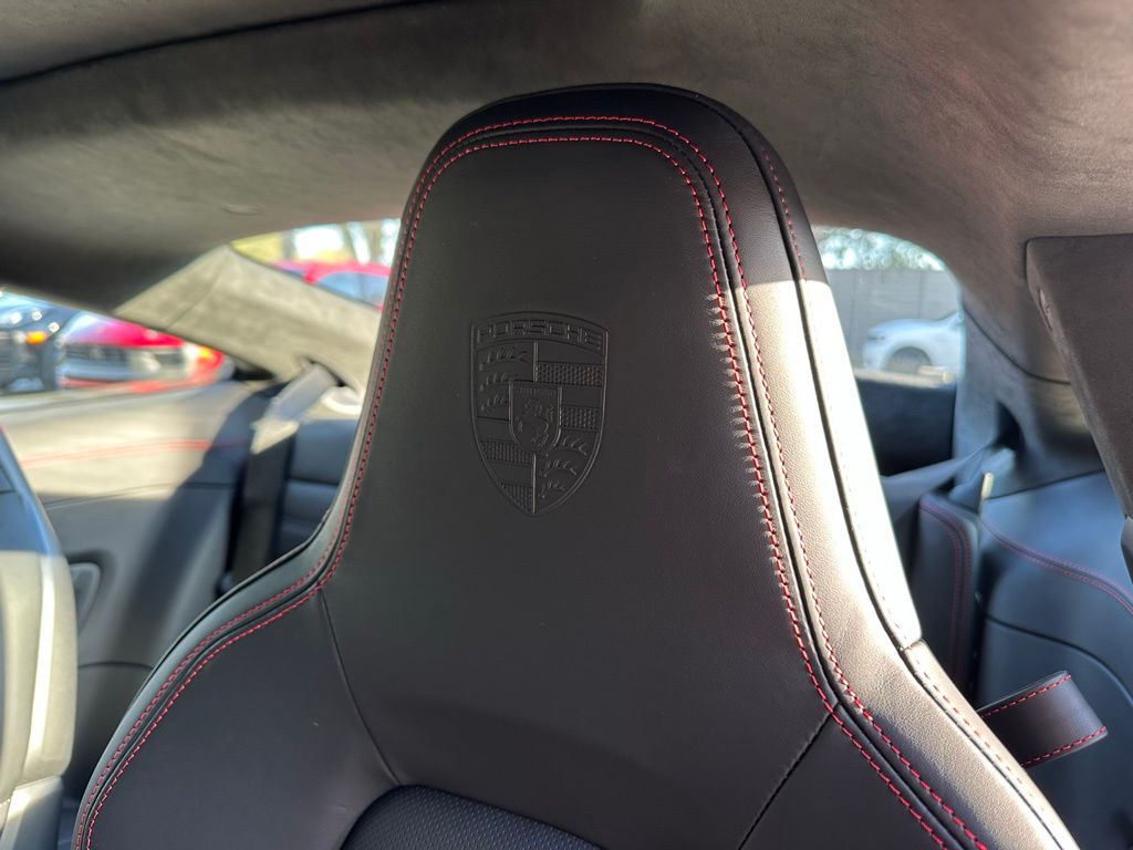 Thumbnail: 2026 Porsche 911 - 23