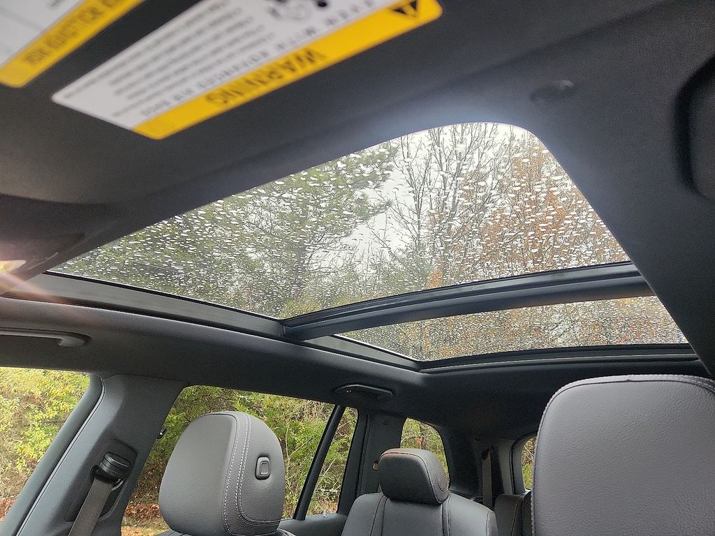 Thumbnail: 2025 Mercedes-Benz GLS - 16