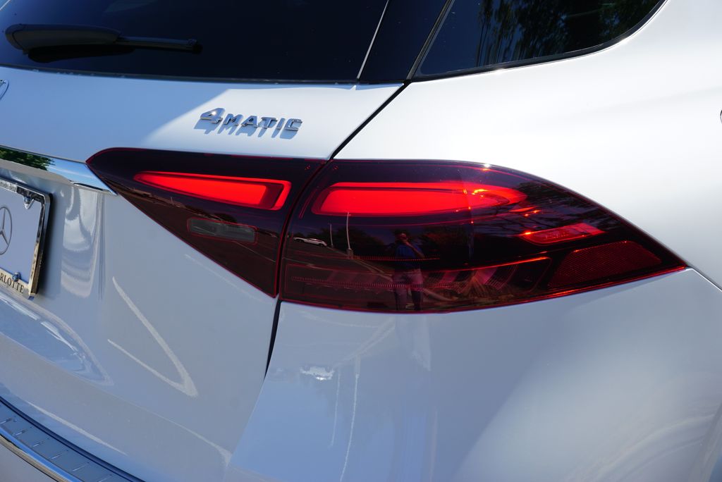 Thumbnail: 2026 Mercedes-Benz GLE - 17