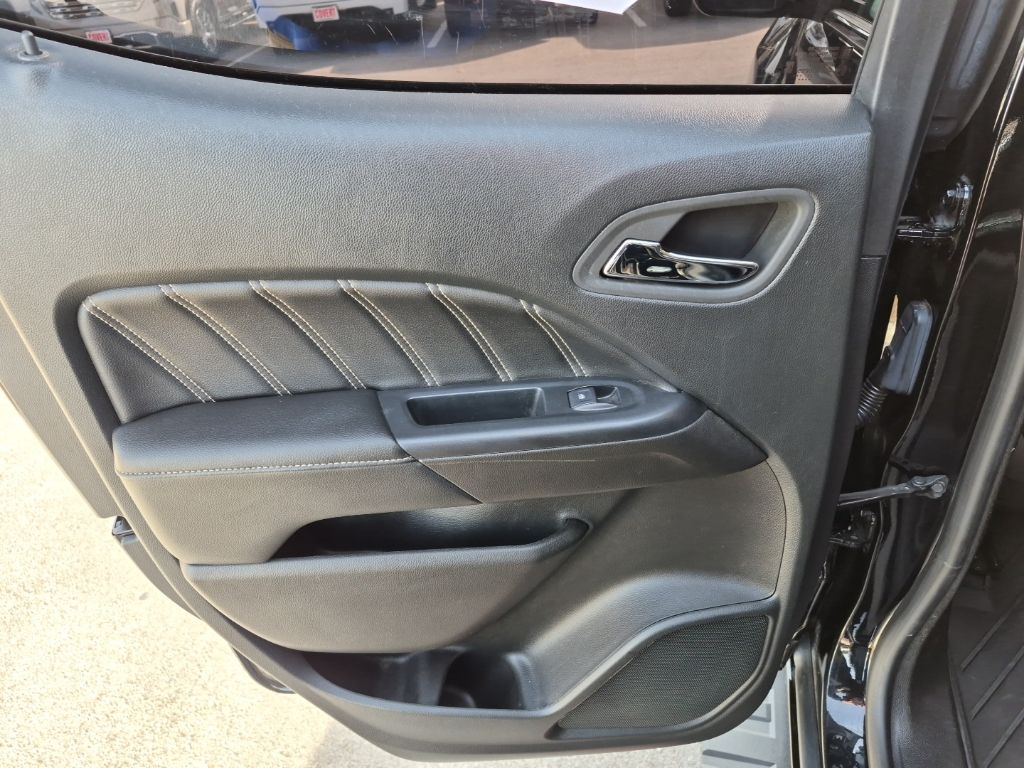 Used Car 2022 Gmc Canyon  Denali For Sale Under $35,000 In Austin, Texas