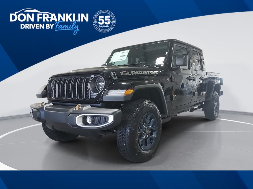 2026 Jeep Gladiator 85th Anniversary Edition Auto's photo
