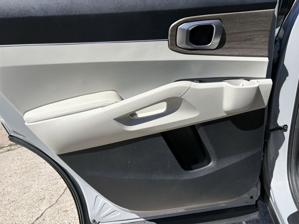 Used 2022 Wolf Gray Kia X-Line EX image 21