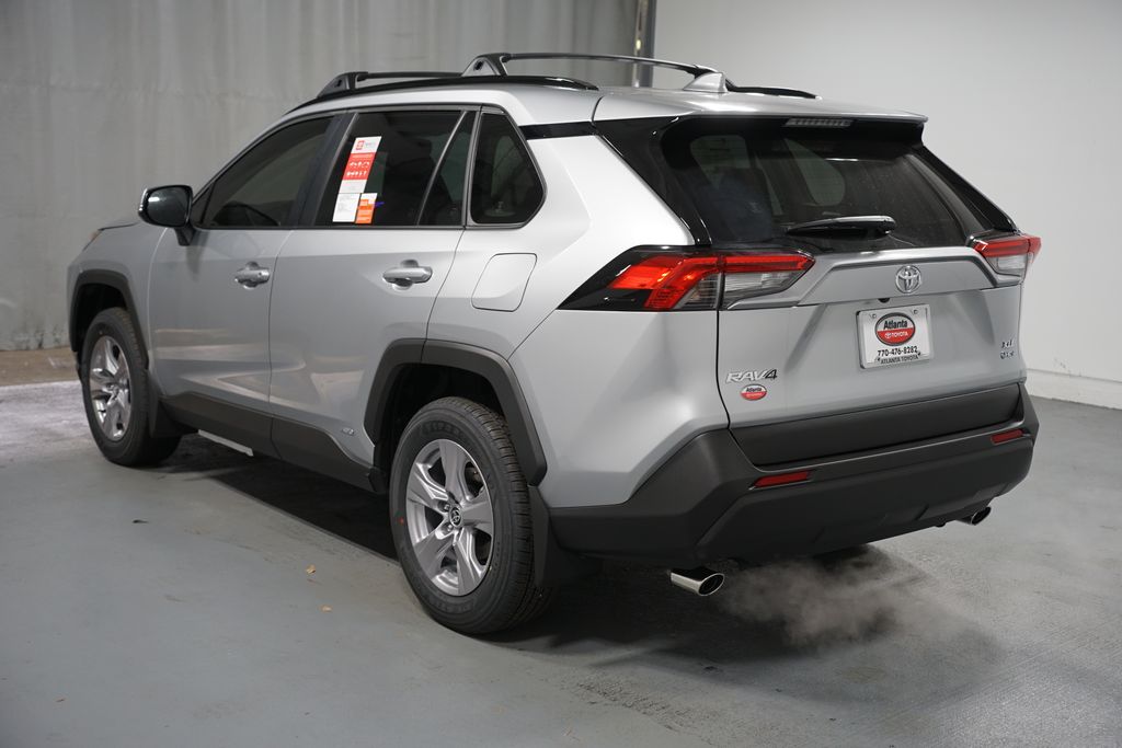 Thumbnail: 2025 Toyota RAV4 - 6