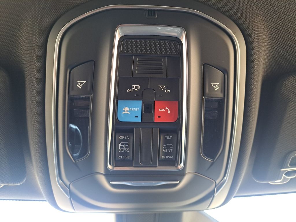 New Car 2025 Jeep Grand Cherokee  For Sale Under $35,000 In Austin, Texas