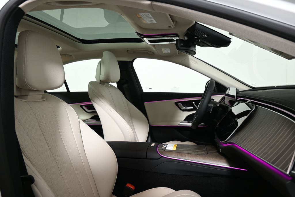 Thumbnail: 2026 Mercedes-Benz E-Class - 21