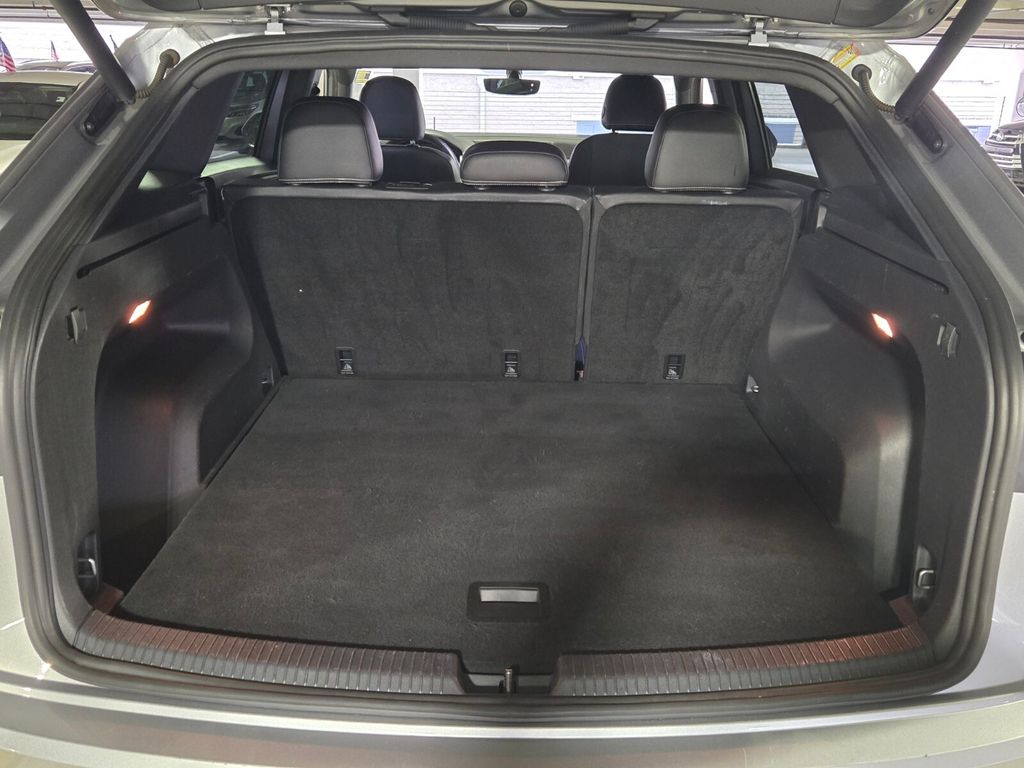 2021 Volkswagen Atlas - $24,685
