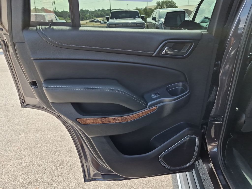 Used Car 2017 Chevrolet Tahoe  Premier For Sale Under $30,000 In Austin, Texas