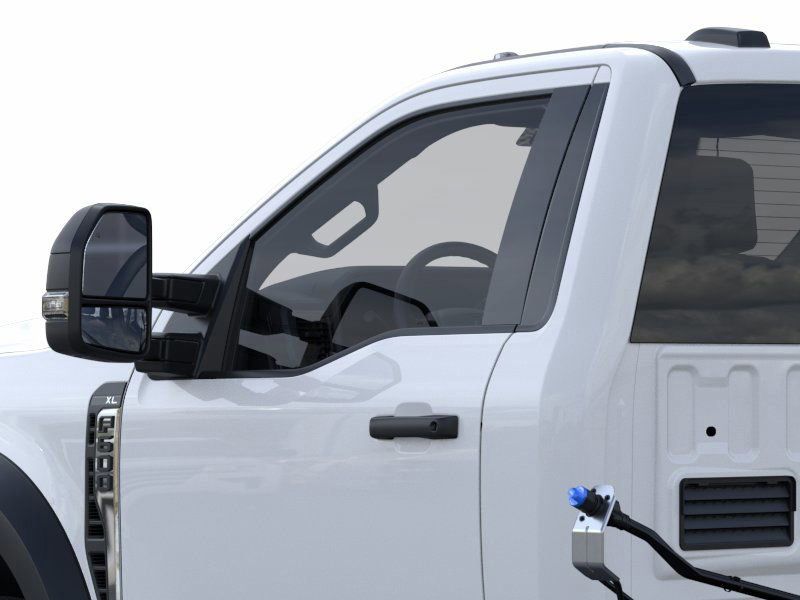 New 2025 Ford Super Duty F-600 Chassis Regular Cab (DRW) 169" Wheelbase XL