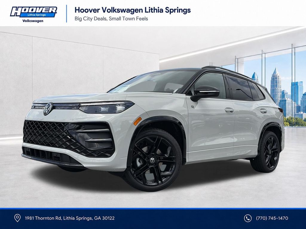 Sandstone with Deep Black Roof 2026 Volkswagen Tiguan SUV / Crossover Front-Wheel Drive 8-Speed Automatic
