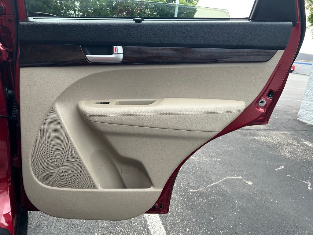 Thumbnail: 2015 Kia Sorento - 22