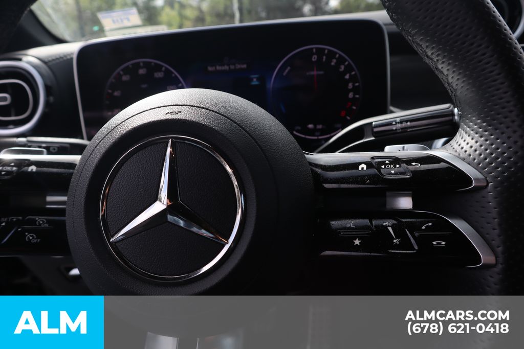 Used 2025 Black Mercedes-Benz GLC 350e image 29