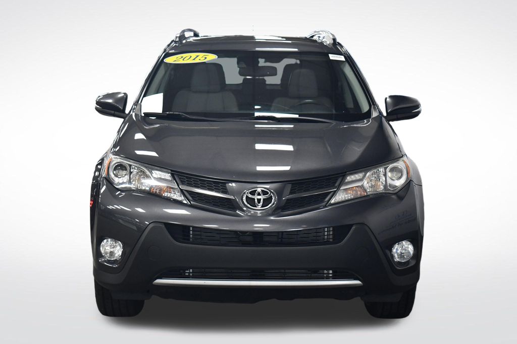 Thumbnail: 2015 Toyota RAV4 - 11