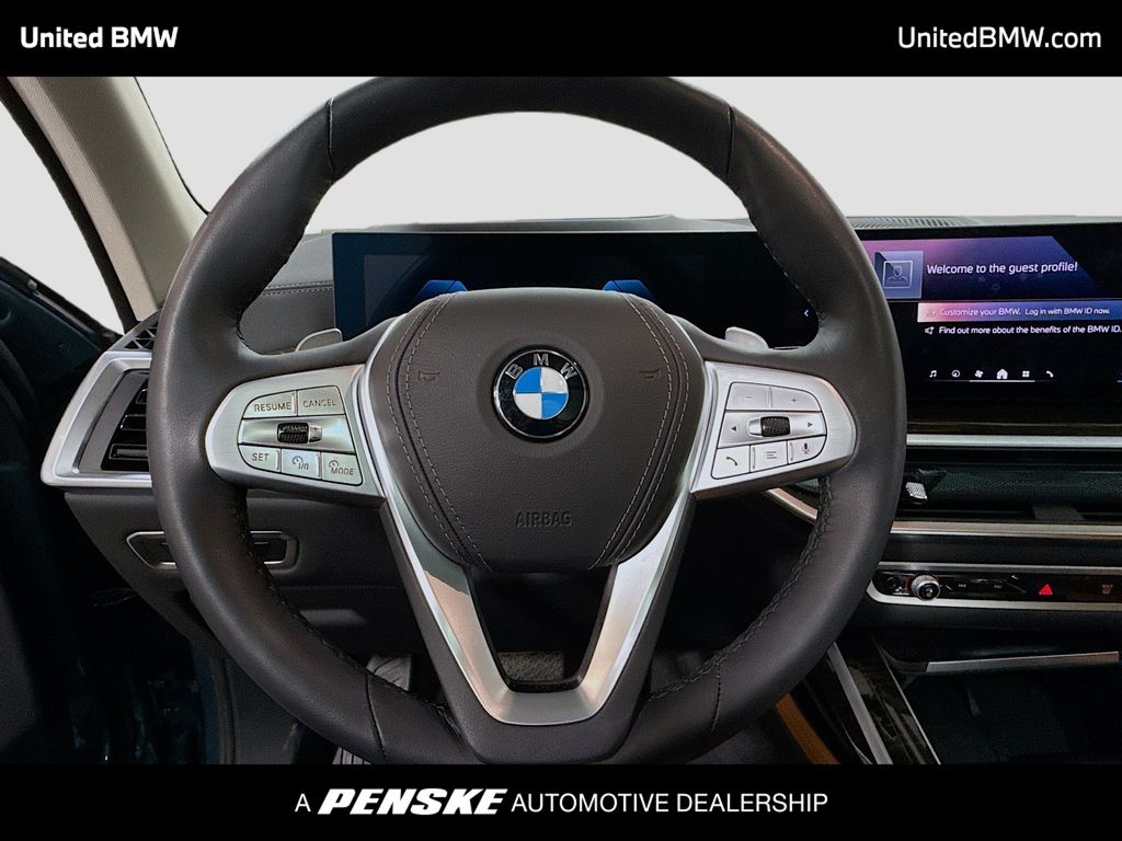 Thumbnail: 2025 BMW X7 - 6