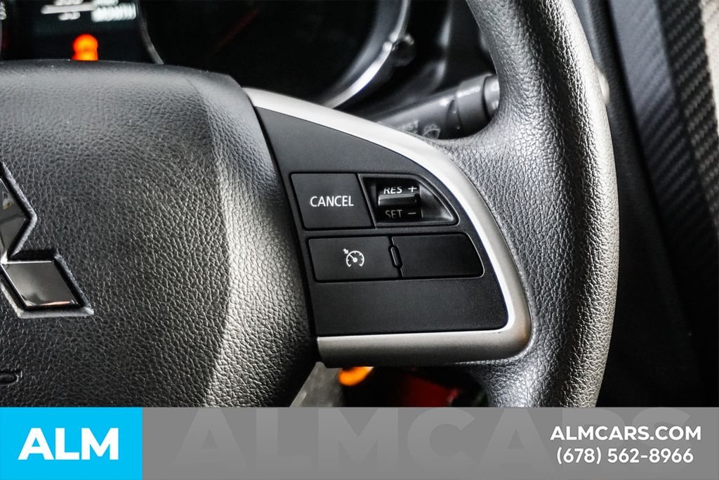 Used 2024 Gray Mitsubishi 2.0 ES image 32