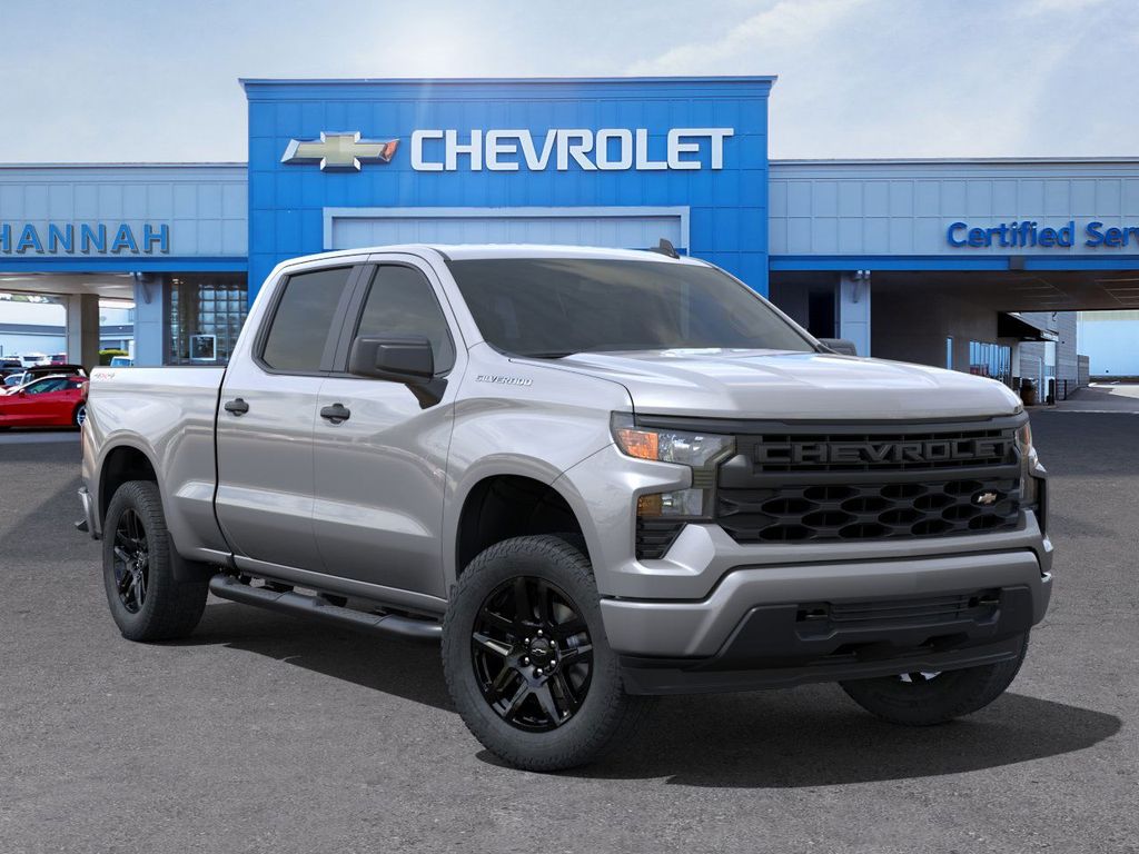 2025 Chevrolet Silverado 1500 Custom