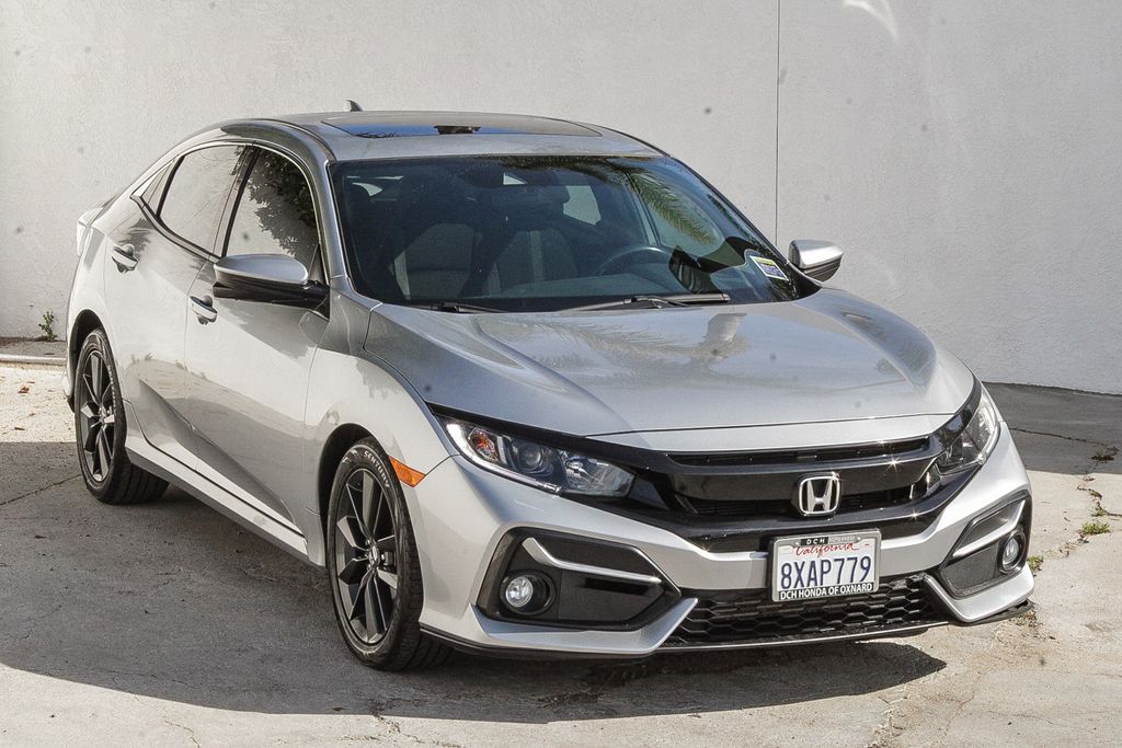 View vehicle photo 3