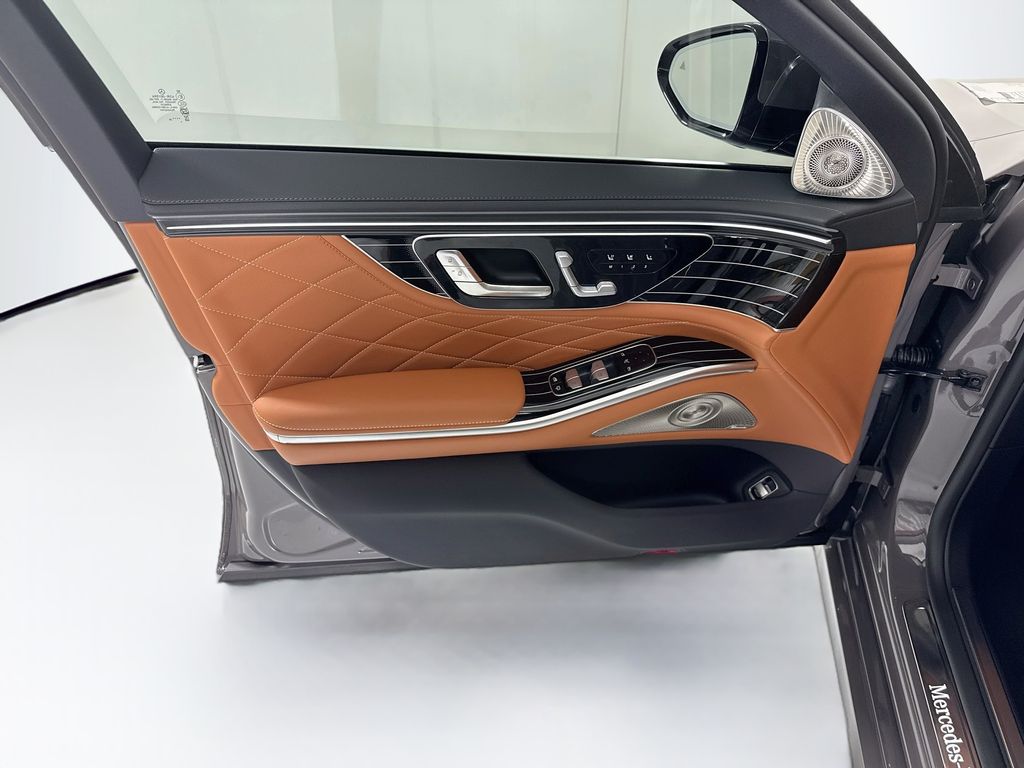 Thumbnail: 2027 Mercedes-Benz S-Class - 25