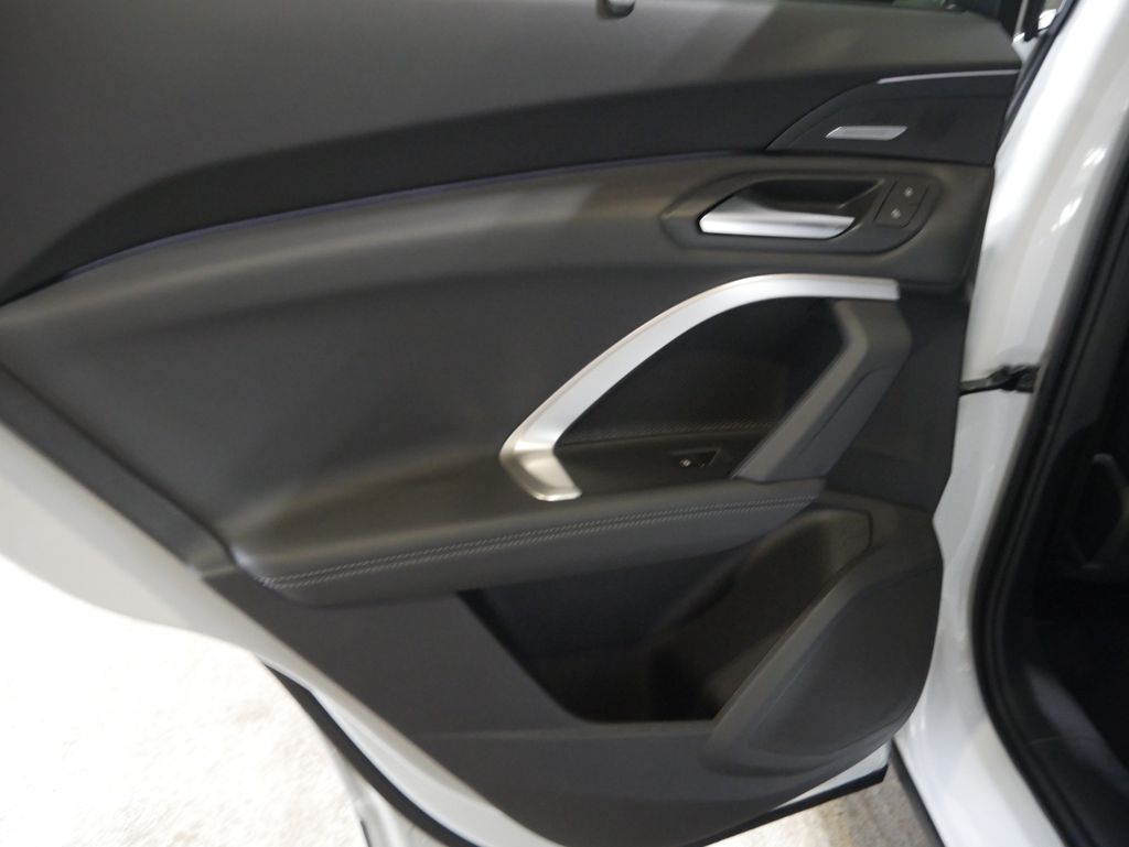 Thumbnail: 2026 Audi Q5 - 20