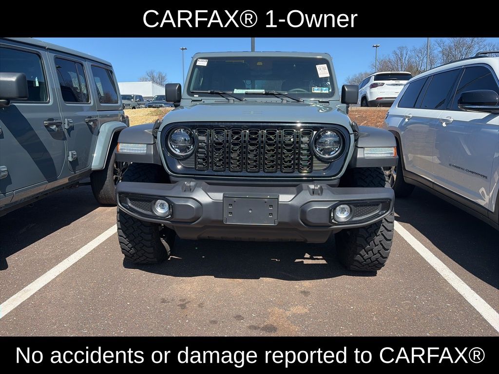 View vehicle photo 2