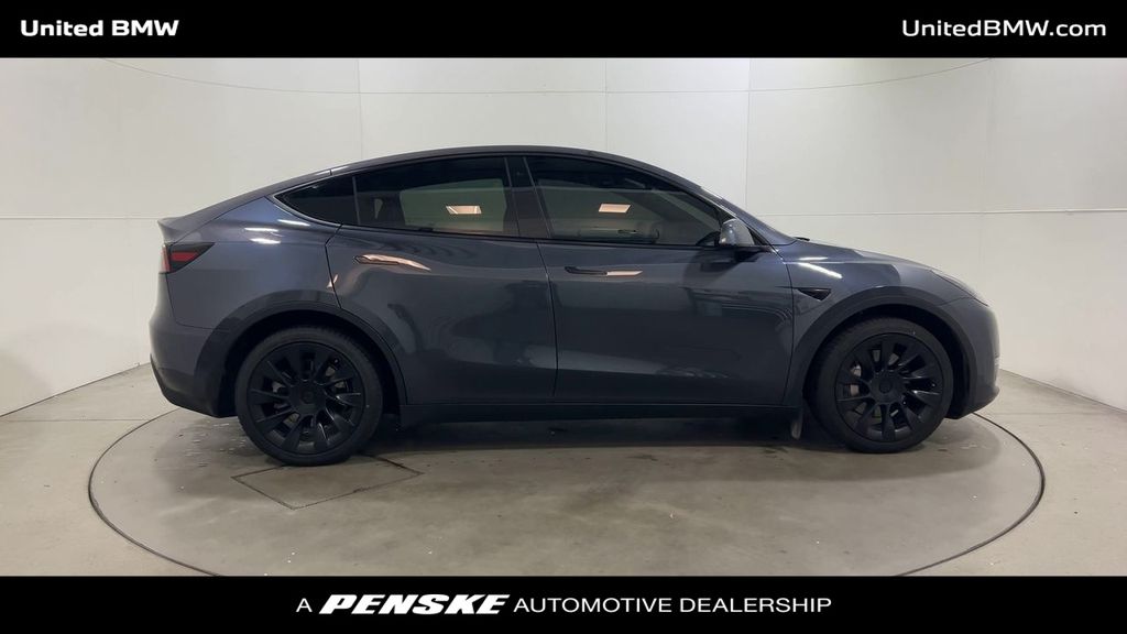 Thumbnail: 2022 Tesla Model Y - 9