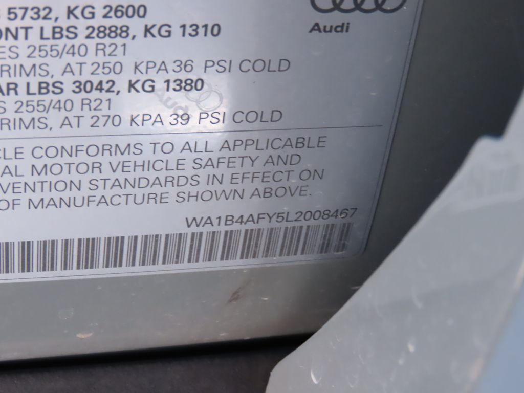 Thumbnail: 2020 Audi SQ5 - 21