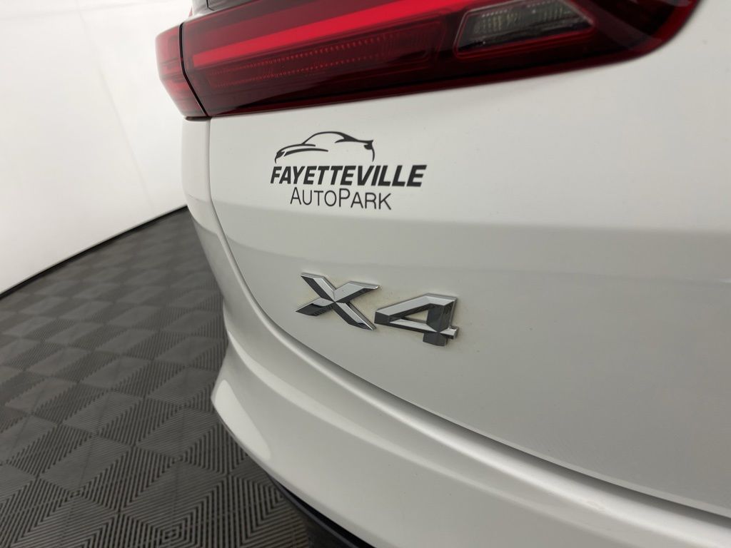 Thumbnail: 2020 BMW X4 - 3