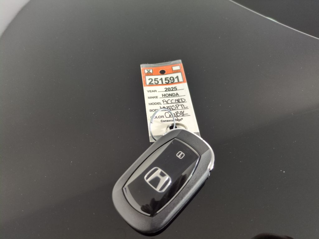 New 2025 Honda Accord Hybrid For Sale in Fort Wayne, IN