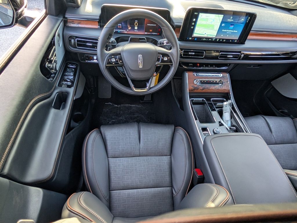 new 2026 Lincoln Aviator car, priced at $89,765