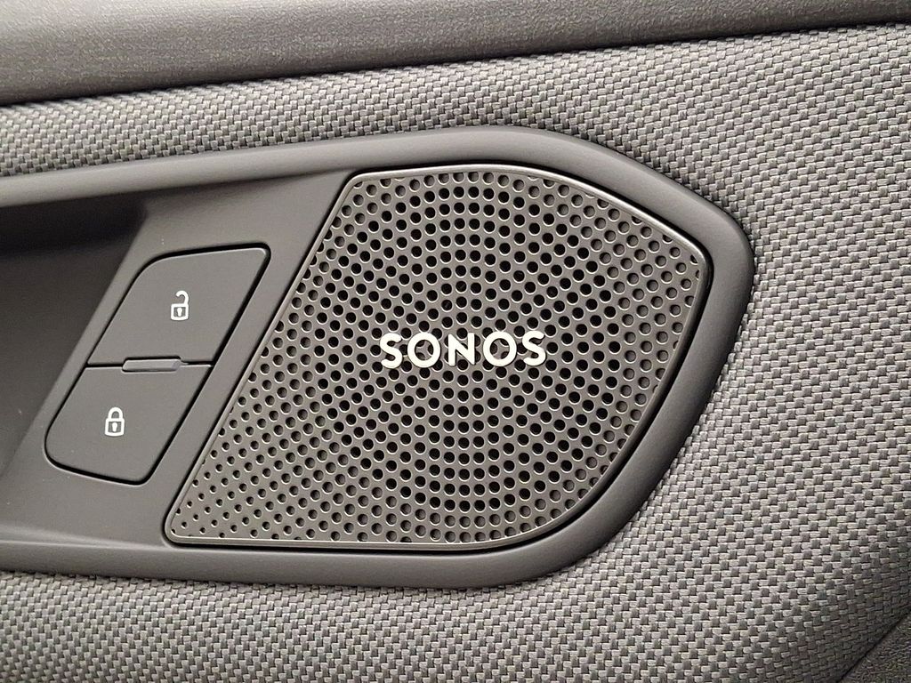 Thumbnail: 2026 Audi Q3 - 16