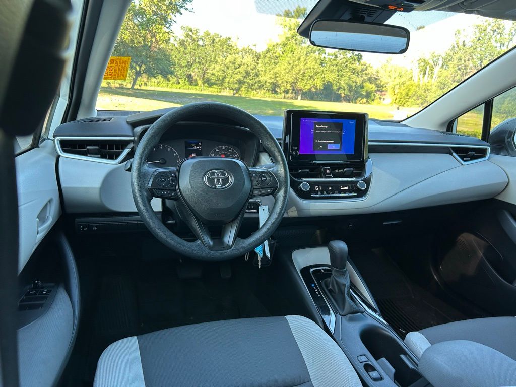 2023 Toyota Corolla LE 12