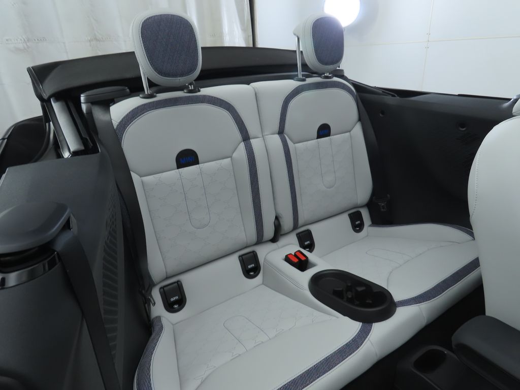 Thumbnail: 2026 MINI Cooper - 27