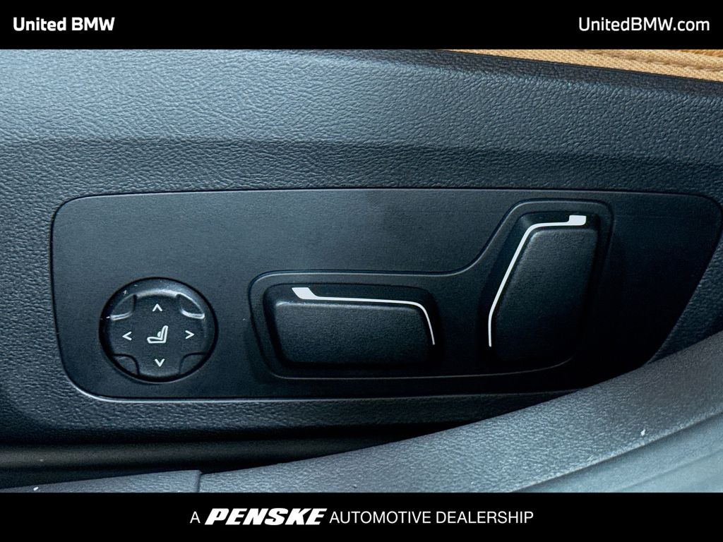 Thumbnail: 2026 BMW i4 - 4